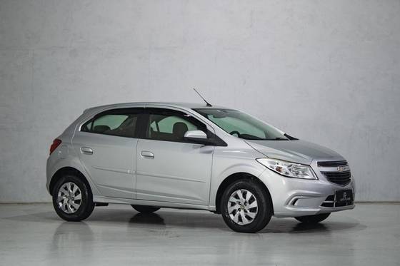 CHEVROLET ONIX 1.0 MPFI LT 8V FLEX 4P MANUAL